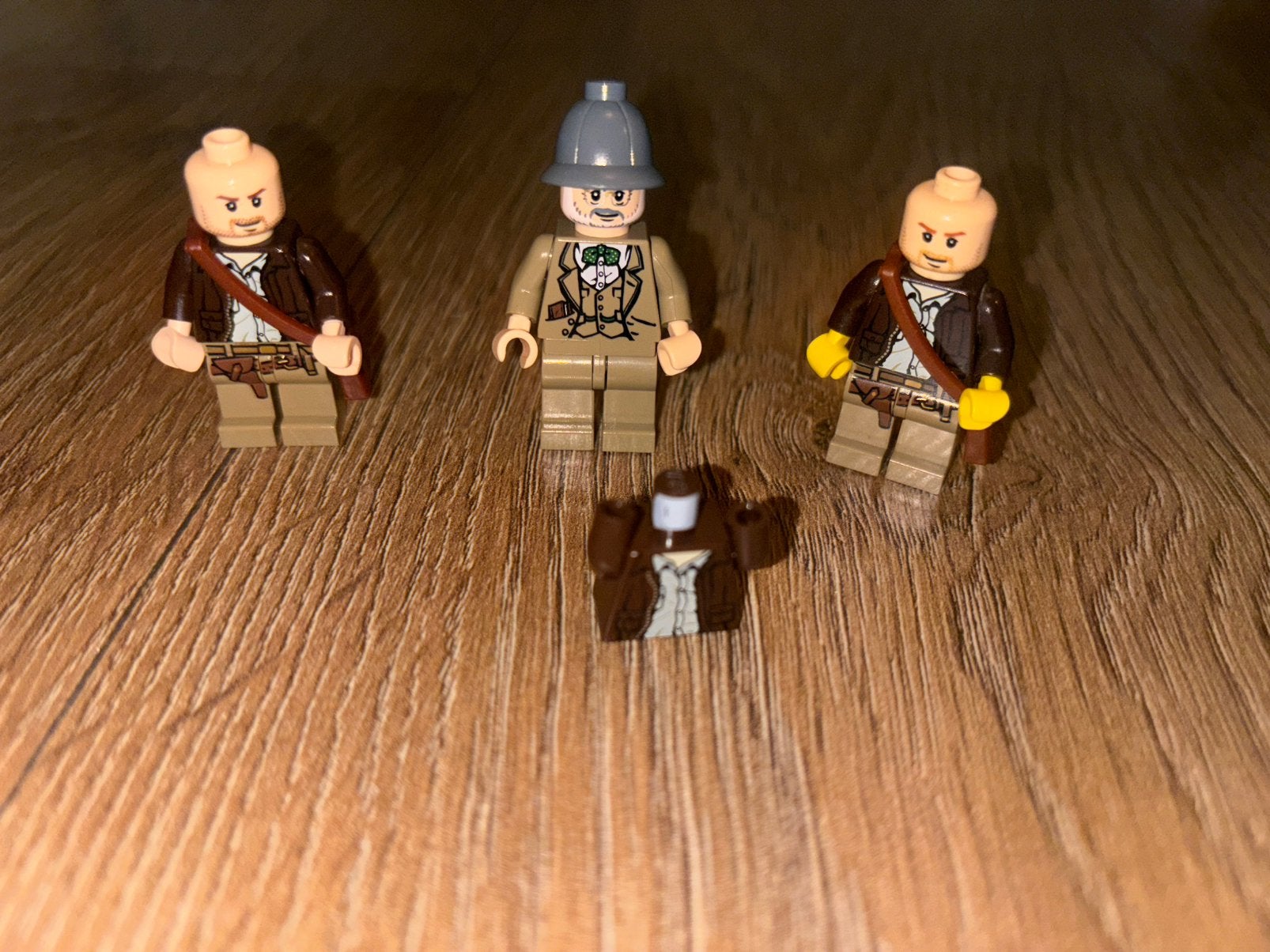 Lego Indiana Jones minifiguren/poppetjes/figures/figurines, Overige thema's, Lego, Overige typen, Ophalen of Verzenden