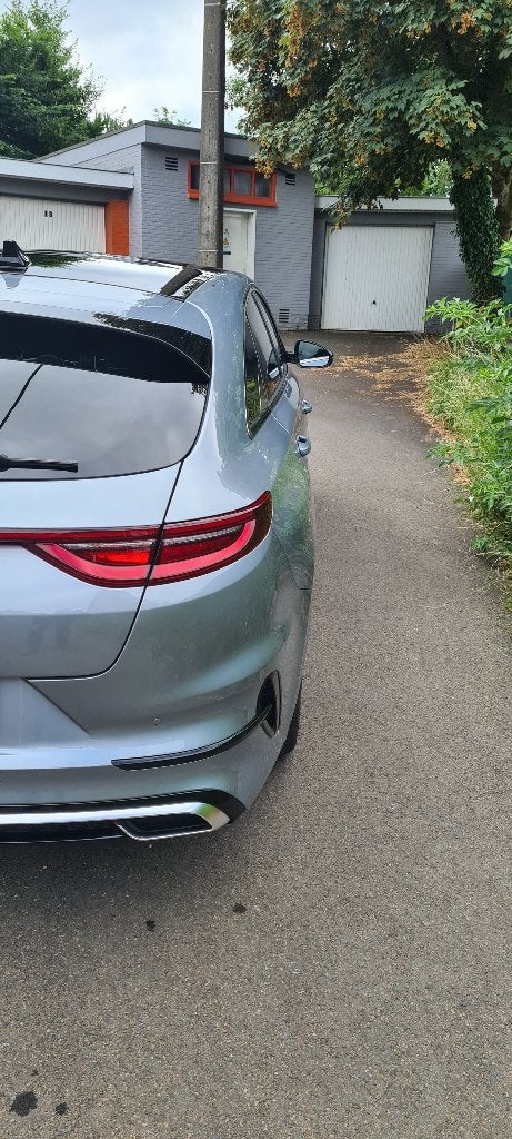 Kia proceed, Autos, Kia, Cuir, Argent ou Gris, Achat, Entretenue par le concessionnaire