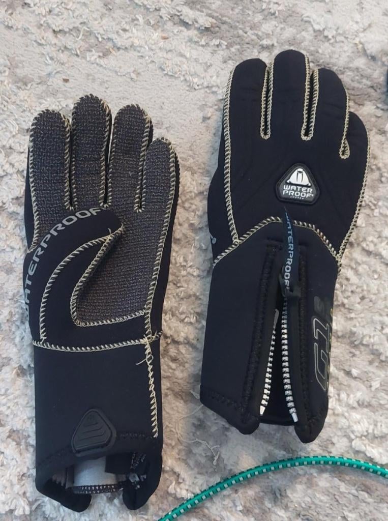 duikhandschoenen maat small, Watersport en Boten, Duiken, Ophalen, Zo goed als nieuw