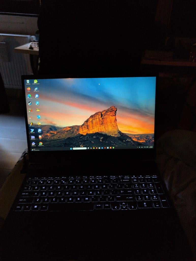 HP Victus Gaming Laptop RTX4060 AMD RYZEN 5 (Nieuw €1899), Enlèvement ou Envoi, Gaming