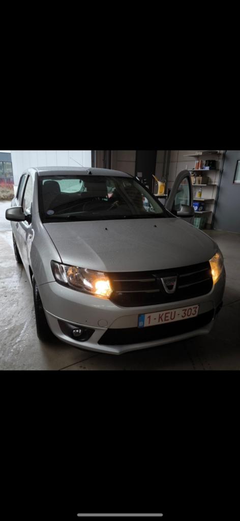 Dacia Sandero 2015/ 169000km/ tce 90, Autos, Argent ou Gris, Achat, Euro 6, Boîte manuelle
