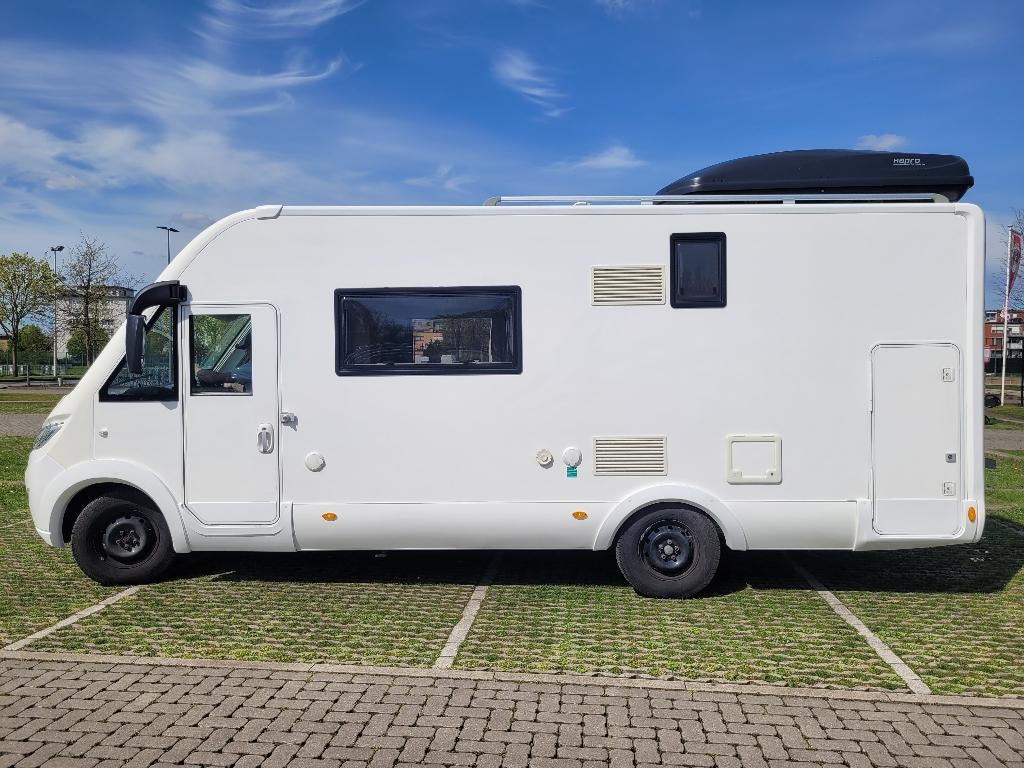 Ultieme Familie camper met slimme indeling, Caravanes & Camping, Toilette à cassette, Boîte manuelle, Jusqu'à 6, Intégral