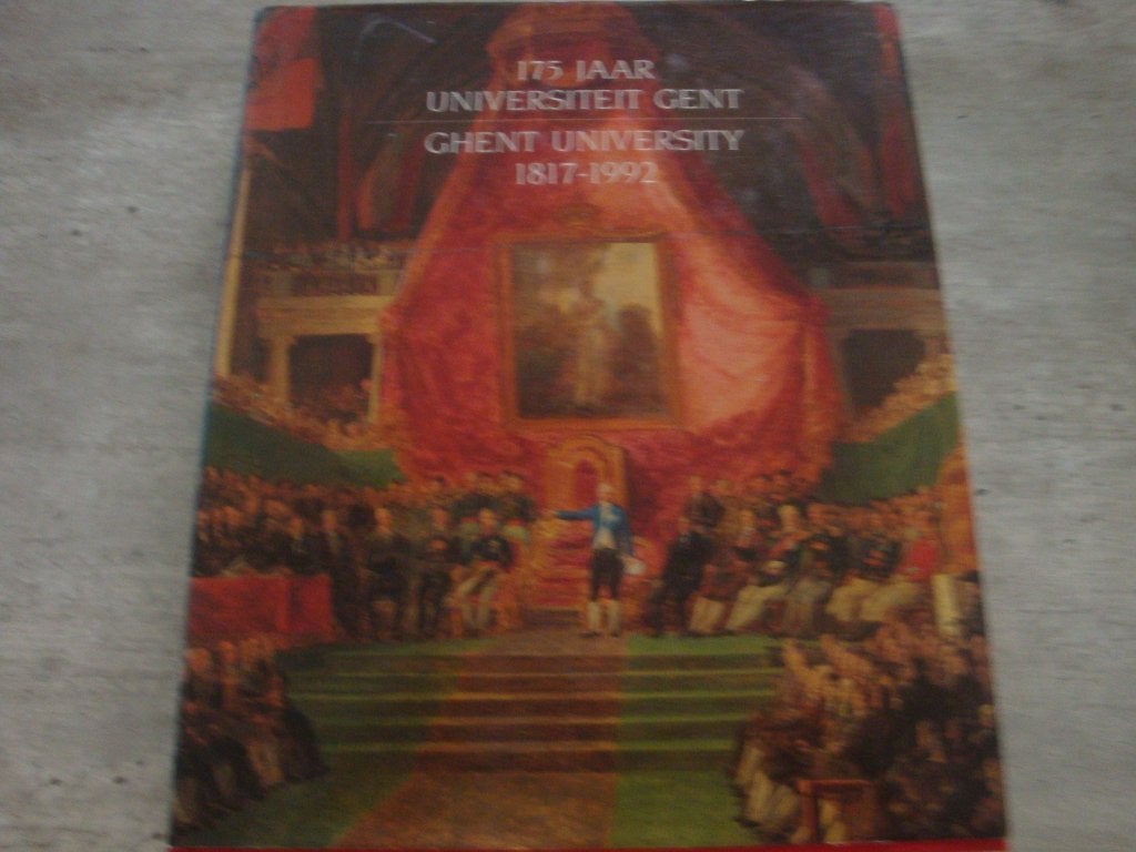 175 JAAR UNIVERSITEIT GENT 1817-1992, Boeken, Geschiedenis | Stad en Regio, Gelezen, Ophalen of Verzenden
