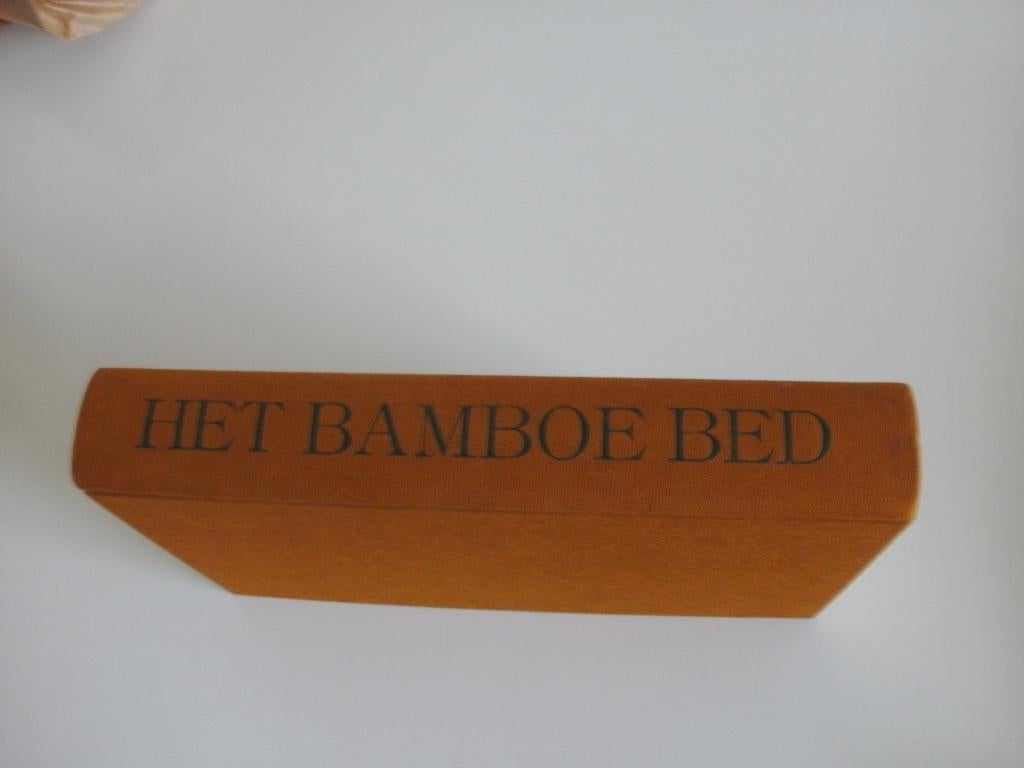 Het Bamboe Bed/William Eastlake, Ophalen, Zo goed als nieuw, William Eastlake