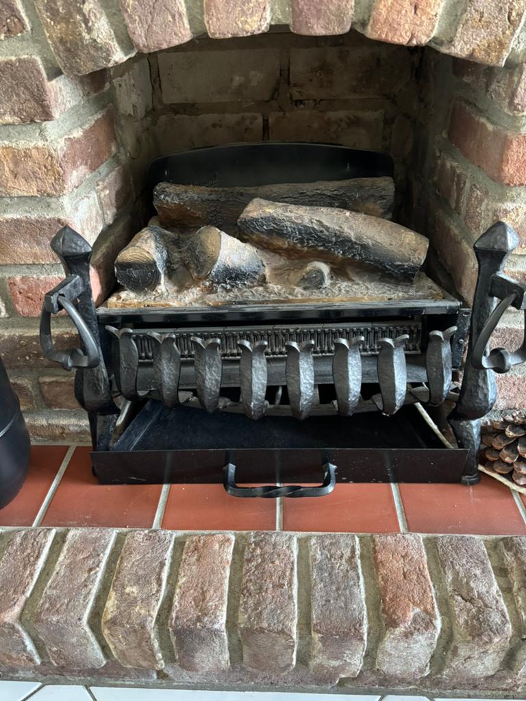 Open haard met bewgend vuur, Huis en Inrichting, Haarden, Ophalen, Zo goed als nieuw