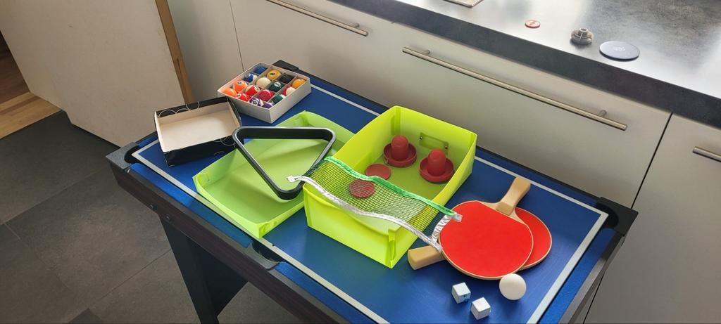 Table de jeux, Enlèvement