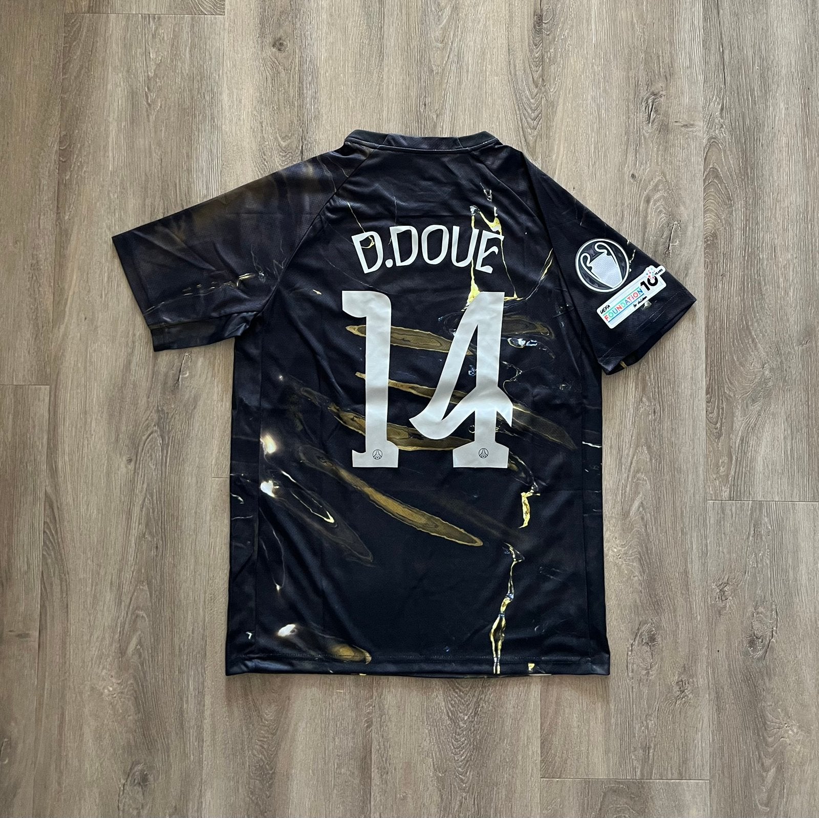 PSG 2025/26 5de shirt D.Doué #14 maat M NIEUW, Sport en Fitness, Maat M, Ophalen of Verzenden, Nieuw, Shirt