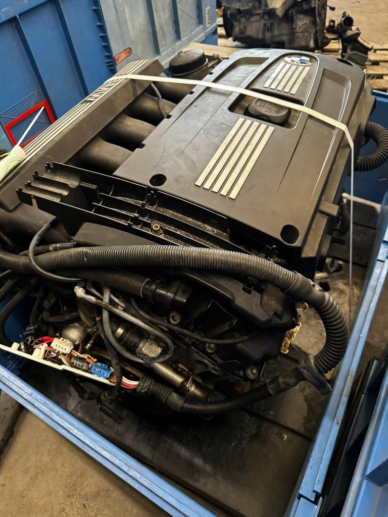 Moteur N53B30A Complet F11 F10 E93 E64 BMW E92 E63 E90 E60, Envoi, Utilisé, Daihatsu