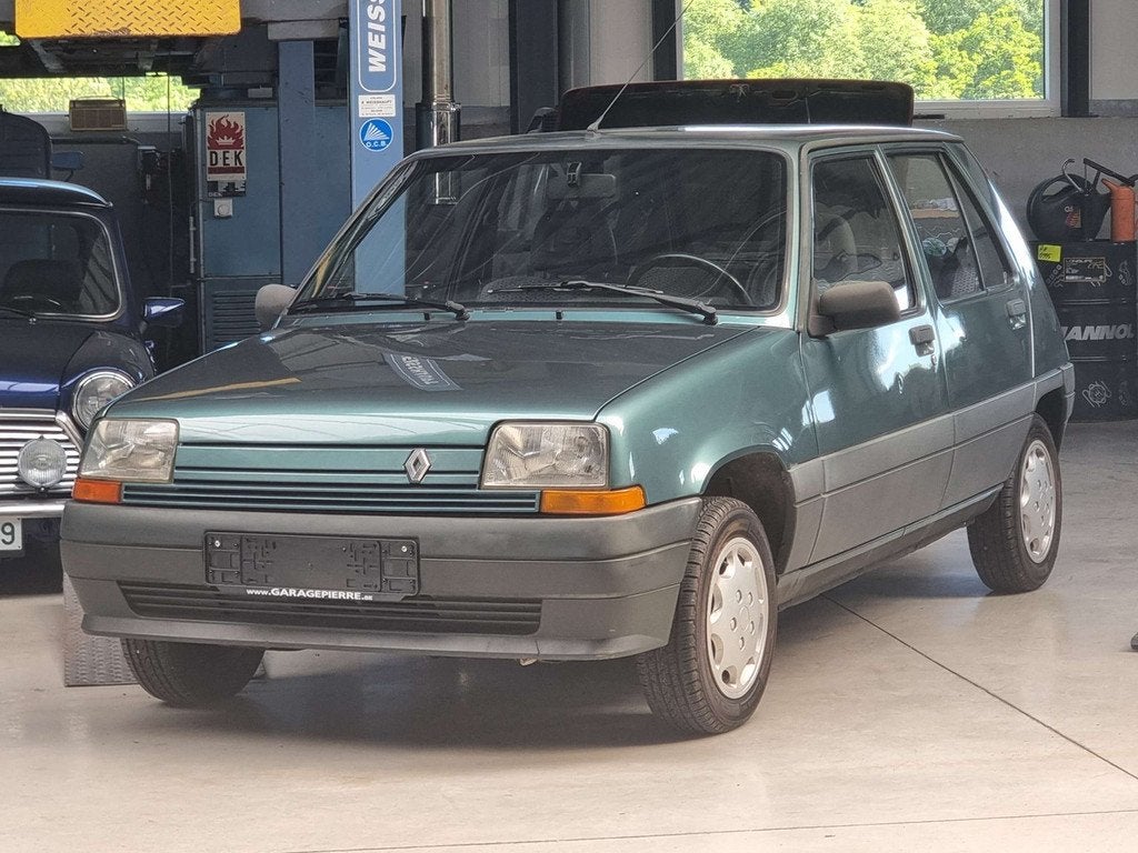 Renault R 5 * SUPERBE ETAT * (bj 1989), Auto's, Voorwielaandrijving, 4 deurs, 1400 cc, 49 kW