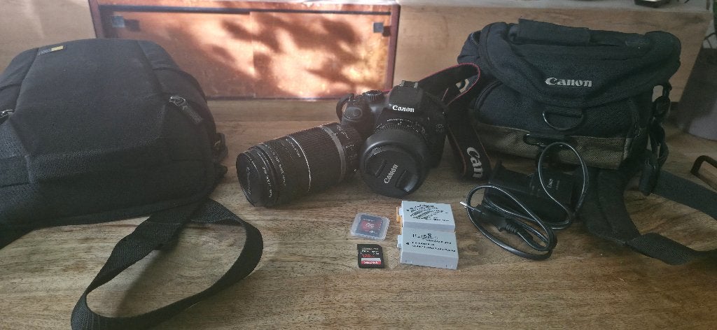 Canon EOS 550D + 18-55mm + 55-250mm IS – complete set, Audio, Tv en Foto, Ophalen, Gebruikt, Spiegelreflex, Canon