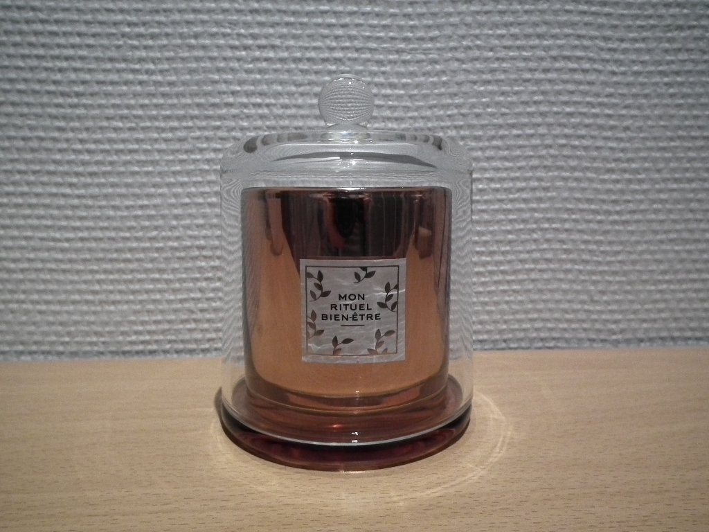 Bougie parfumée. h:12 cm (Mon rituel bien-être) nouveau, Maison & Meubles, Neuf, 12 cm, Autres marques, Verre