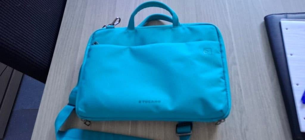 Laptoptas Tucano nieuwprijs 47 euro, Ophalen, Gebruikt