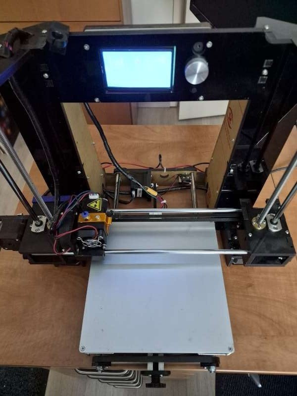3D printer (20cm*20cm*20cm) werkend, Computers en Software, 3D Printers, Ophalen of Verzenden, Gebruikt, Filament