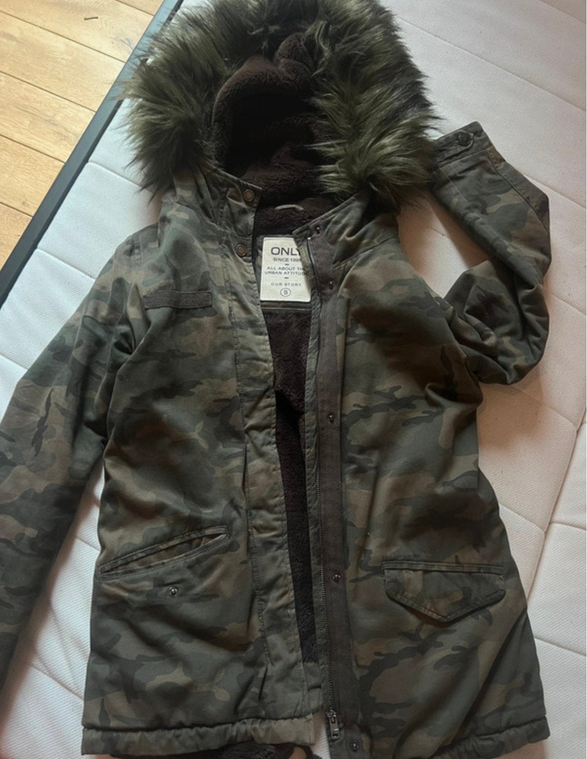 Camouflage y2k jacket jas met pels, Kleding | Dames, Jassen | Winter, Verzenden, Zo goed als nieuw, Maat 36 (S), Groen