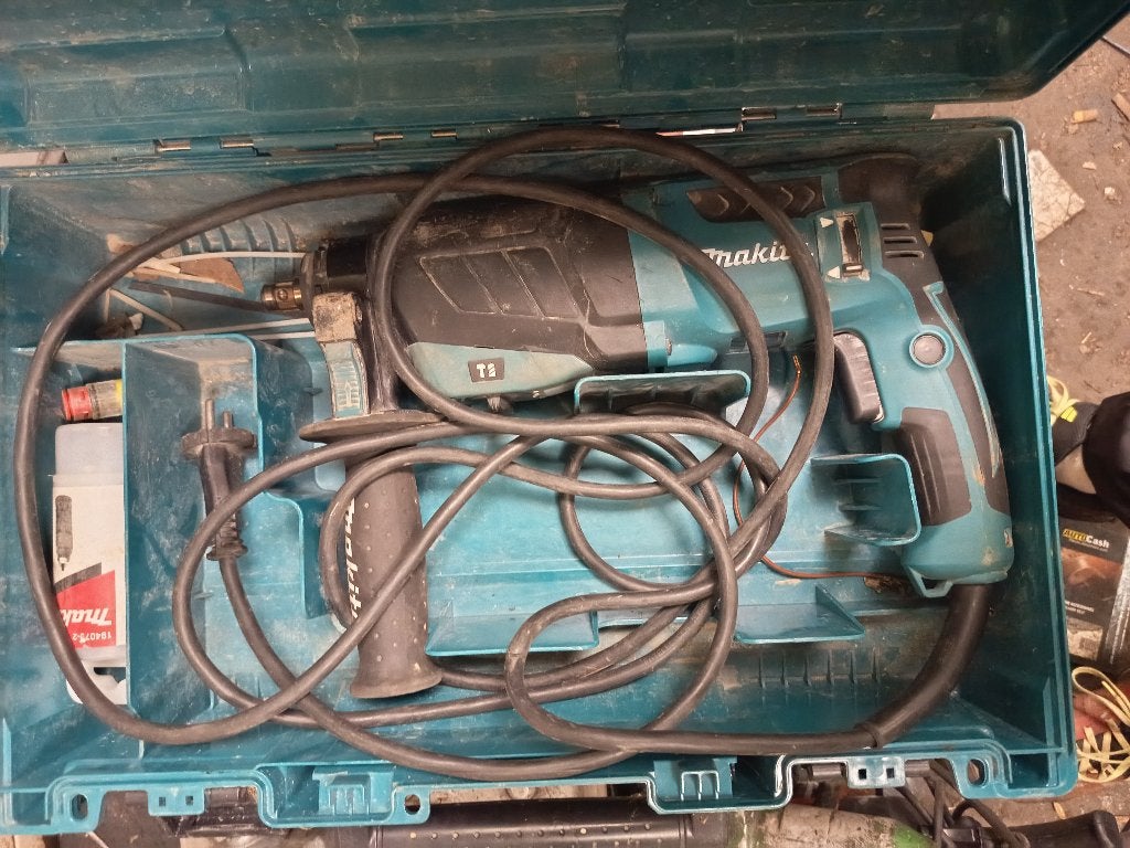 Burineuse foreuse a percution  makita, Bricolage & Construction, 600 watts ou plus, Marteau perforateur et/ou Marteau piqueur