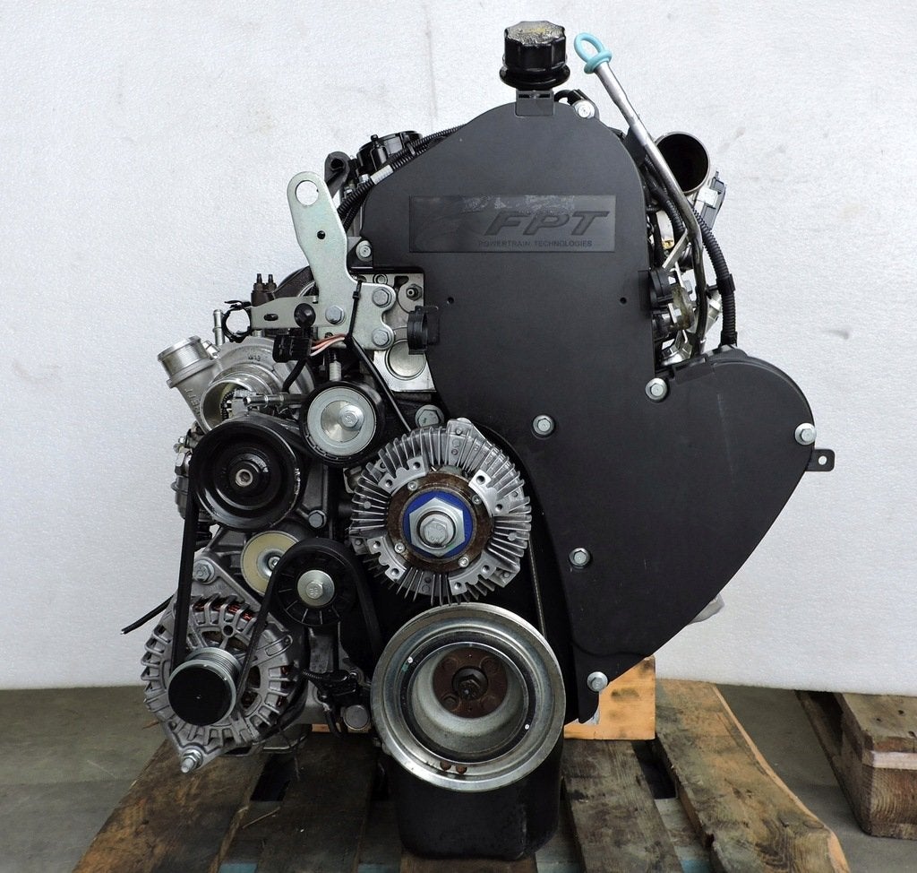Moteur F1AGL411J Complet IVECO Daily, Autos : Pièces & Accessoires, Envoi, Utilisé, Skoda