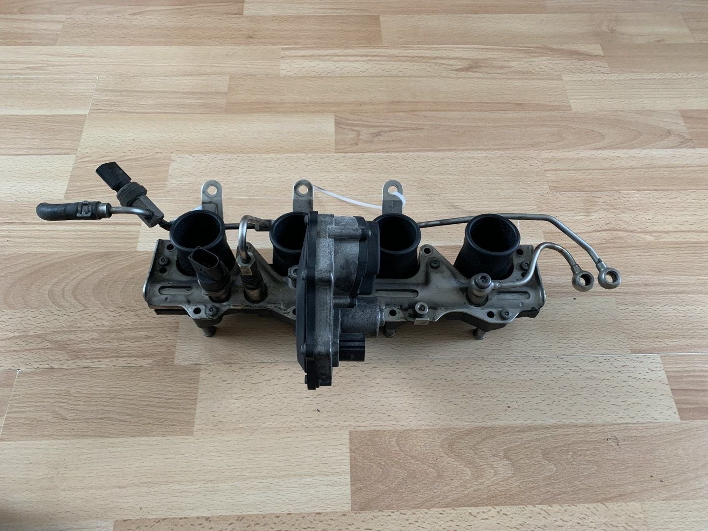 2.0 FSi wervelklep inlaatspruitstuk BLX BVY BLR  06D133340, -, Utilisé, -, Audi