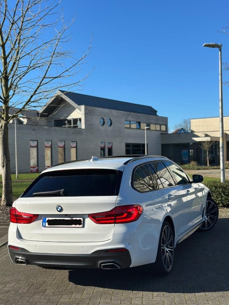 Bmw 520d Xdrive M pack Automaat Pano, Autos, Cuir, Euro 6, Noir, 5 portes