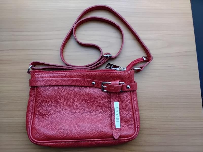 Sac à bandoulière exclusif en cuir UGGARI (design italien), Bijoux, Sacs & Beauté, Sacs | Sacs à bandoulière, Enlèvement ou Envoi