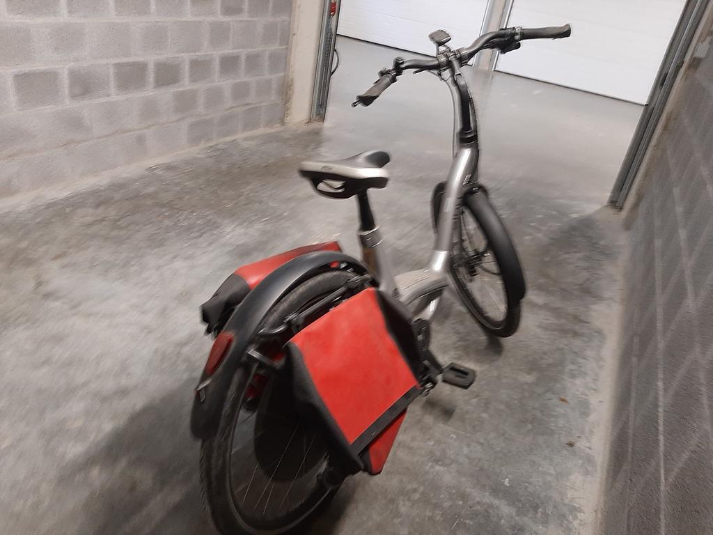 Grijs, Fietsen en Brommers, Ophalen