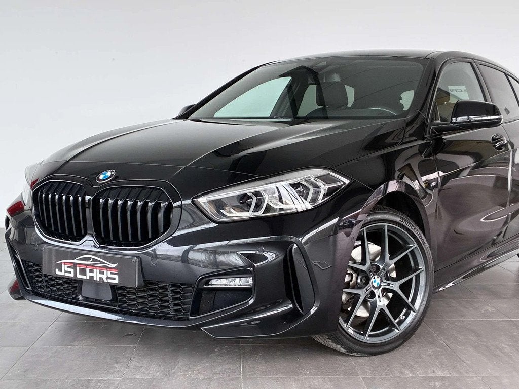 BMW 1 Serie 116 dA FULL PACKM-1ERPRO-COCKPIT-CARPLAY-CAMERA-, Autos, BMW, 1940 kg, Euro 6, Entreprise, Commande vocale