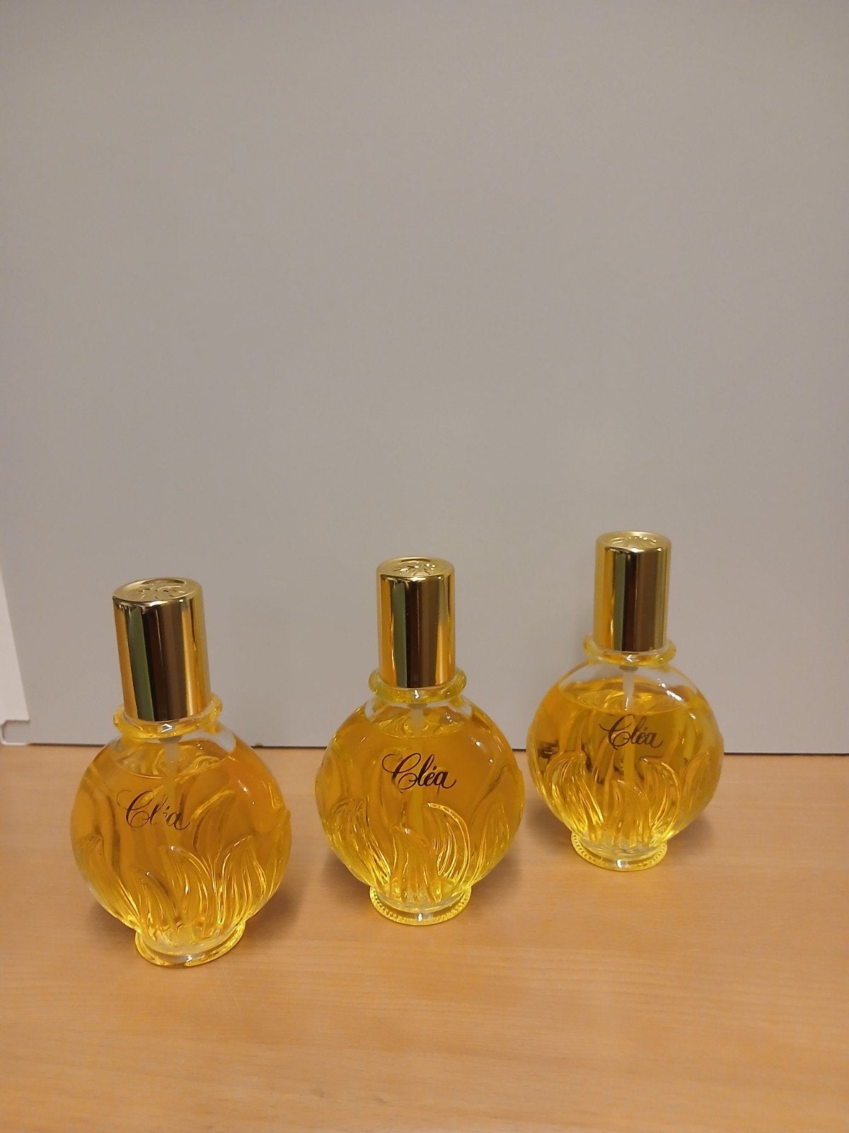 3 flesjes Clea, eau de toilette 75ml van Yves Rocher, Bijoux, Sacs & Beauté, Beauté | Parfums, Enlèvement, Neuf