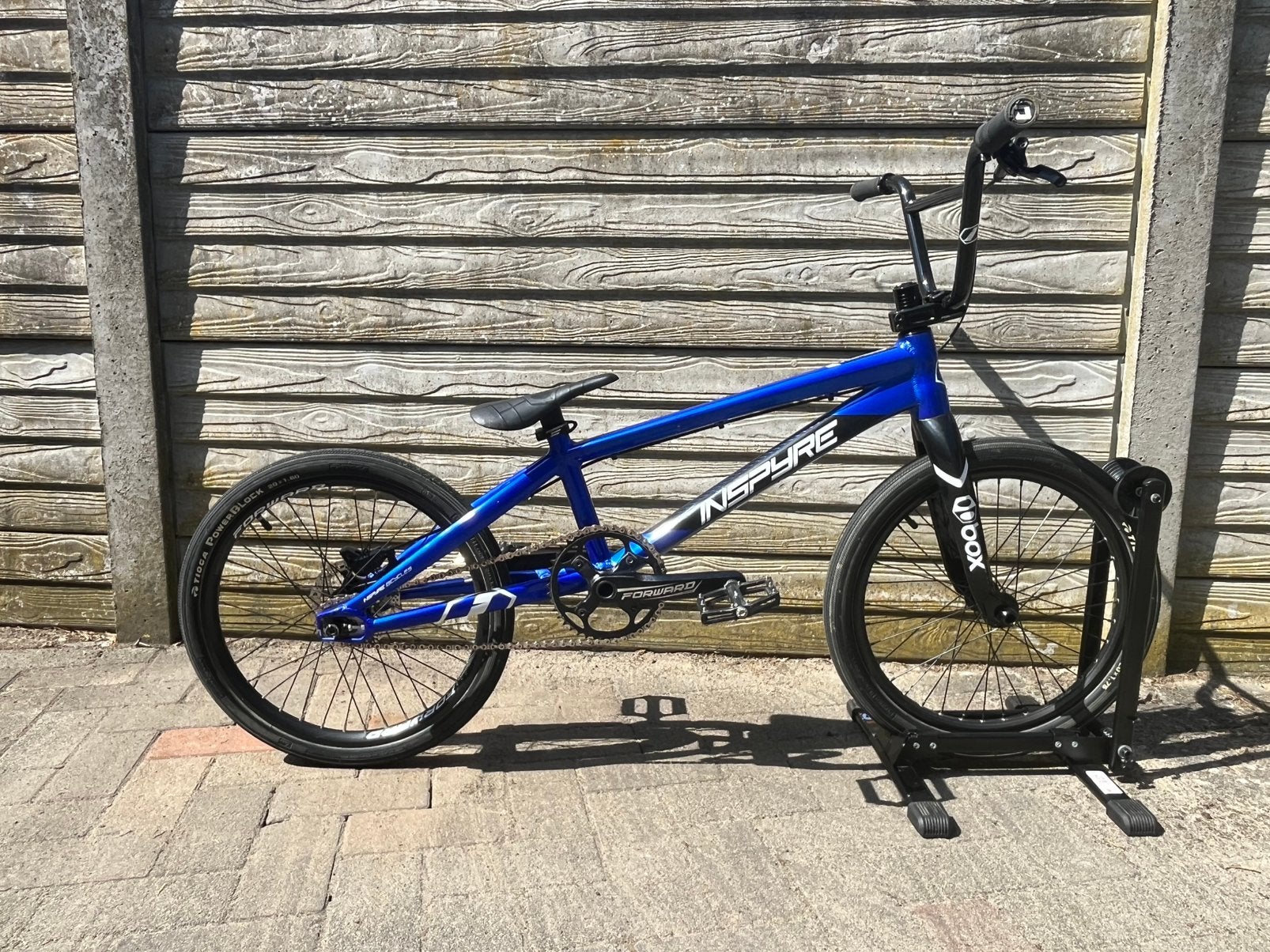Vélo de course BMX + support, Vélos & Vélomoteurs, Aluminium, Enlèvement, Utilisé, Frein à disque