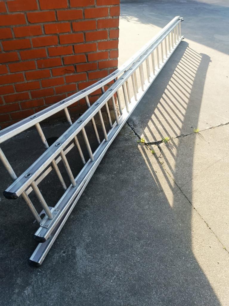Aluminium ladder A stand mogelijk 2x18 treden, Ophalen of Verzenden, Ladder