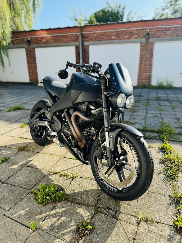 XB9 SX lightning, Particulier