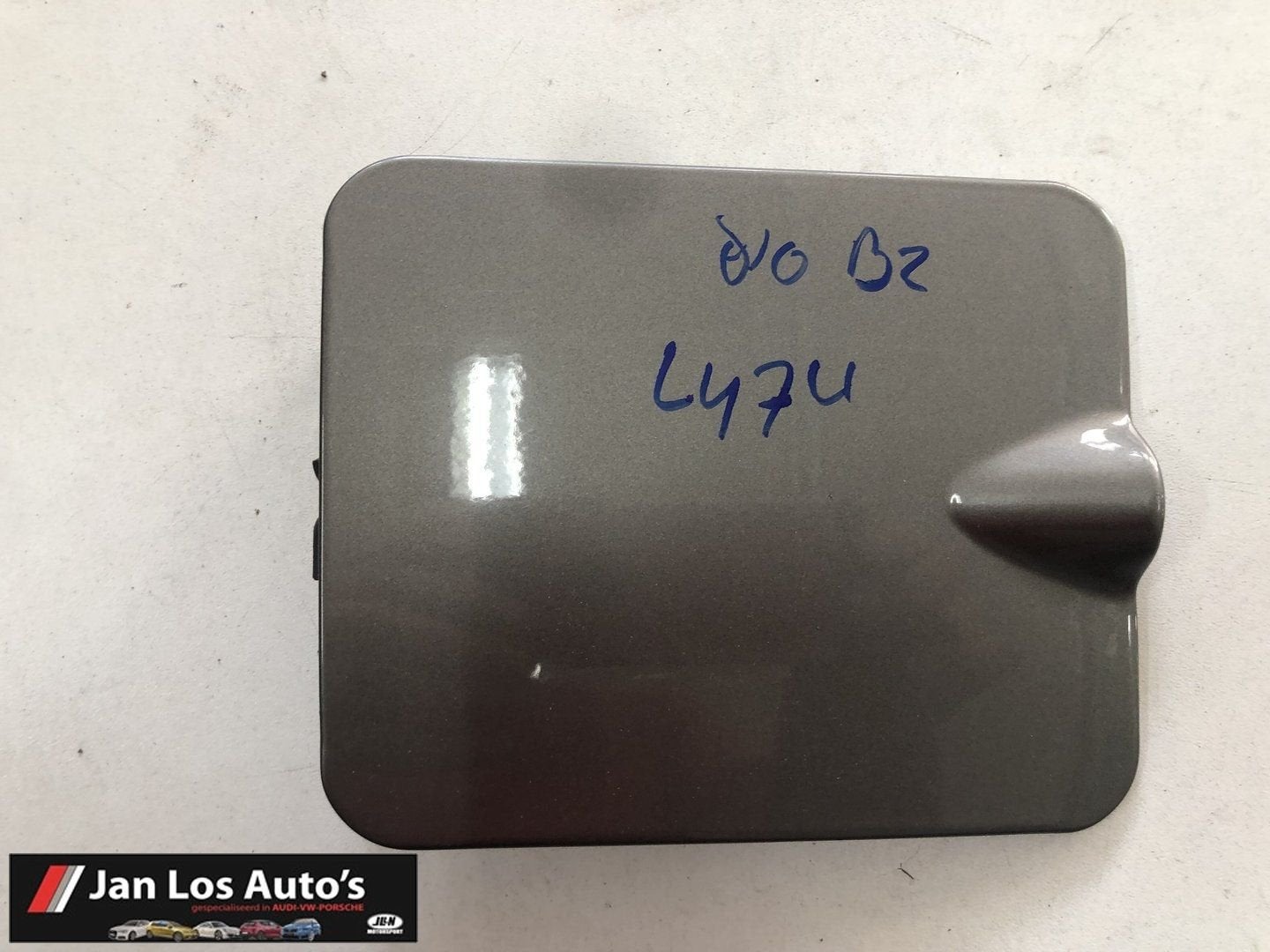 Audi 80 B2 tankklep LY7U steingrau, -, Utilisé, Porte, -