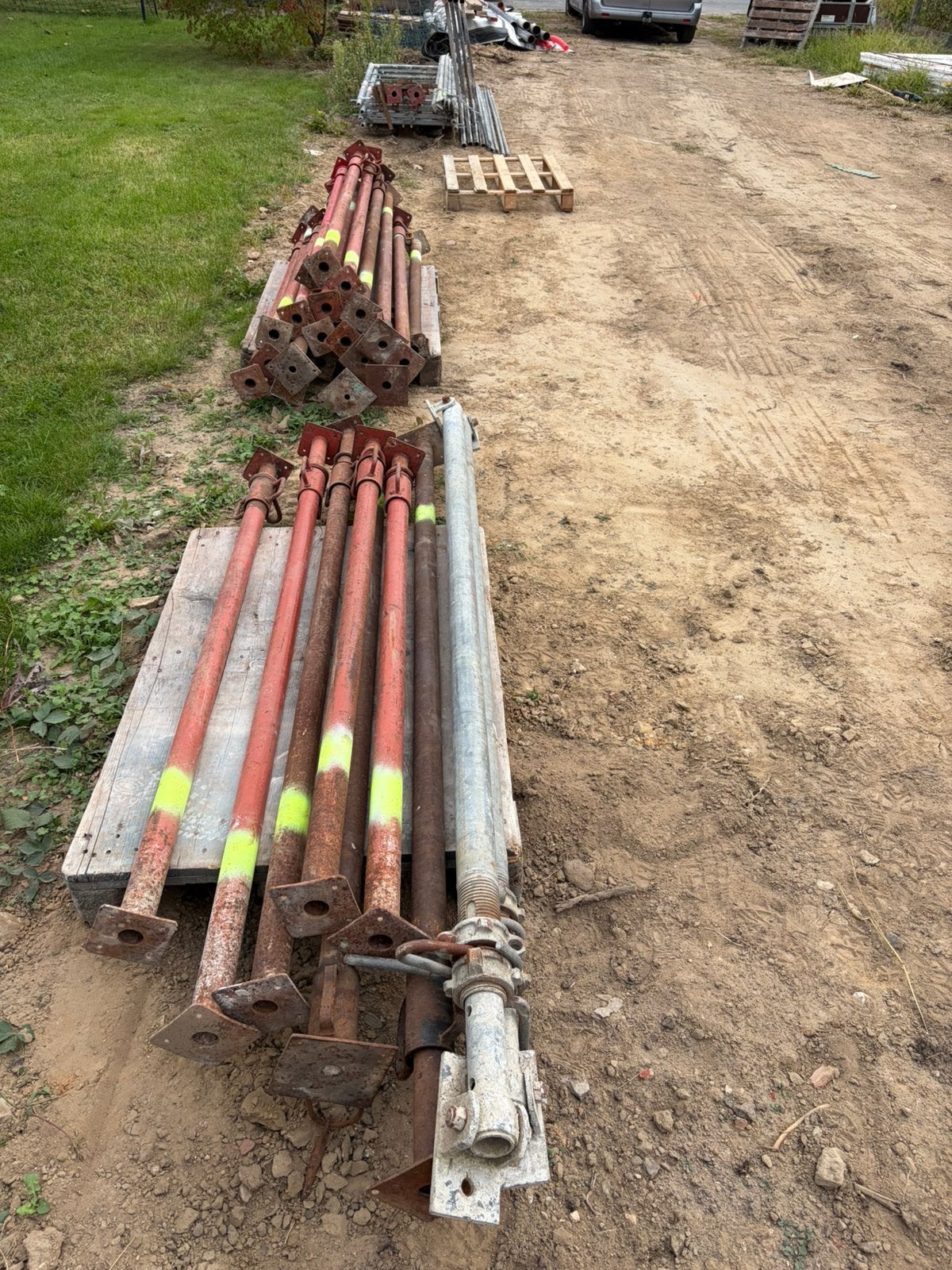 30 timbres/supports de construction, Enlèvement, Utilisé