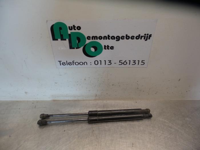 Kit amortisseur gaz hayon d'un Volvo S80, -, 3 mois de garantie, -, -