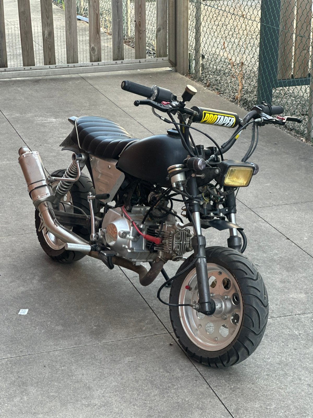 50cc Zhenhua Monkey – Mooie staat, Fietsen en Brommers, Brommers | Honda, Ophalen, Gebruikt, Klasse B (45 km/u), 50 cc