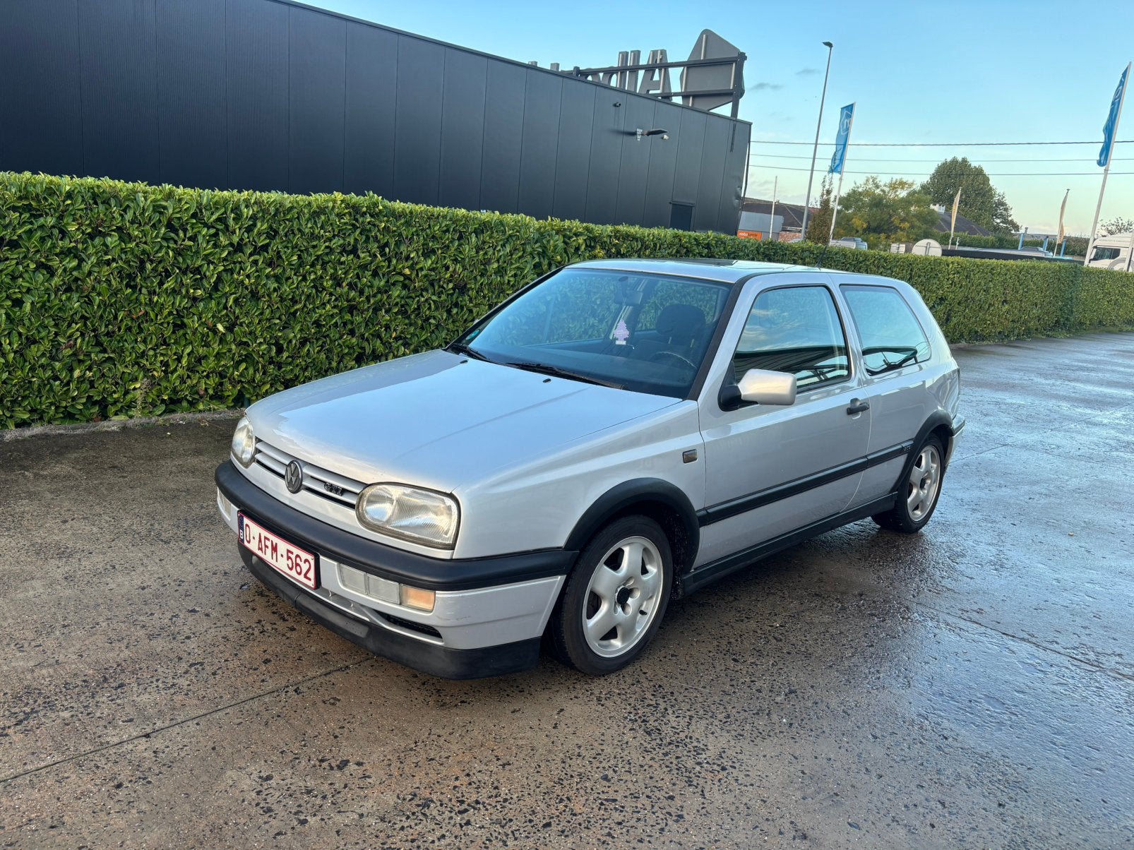 Golf 3 GTI 8v oldtimer gekeurd voor verkoop 162k km, Autos, Argent ou Gris, Noir, 5 places, Particulier