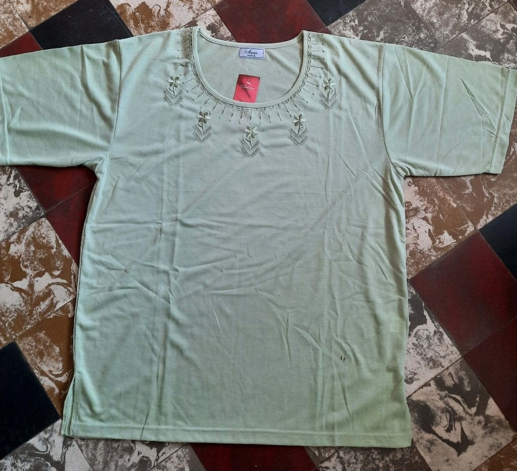 Plusieurs bouses pour dames, Autre, Enlèvement ou Envoi, Vert, Taille 42/44 (L)