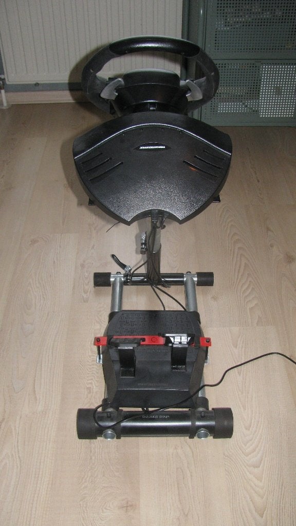 thrustmaster wheel stand pro voor ps4 en ps5, Ophalen, 1 speler, Racen en Vliegen, Zo goed als nieuw