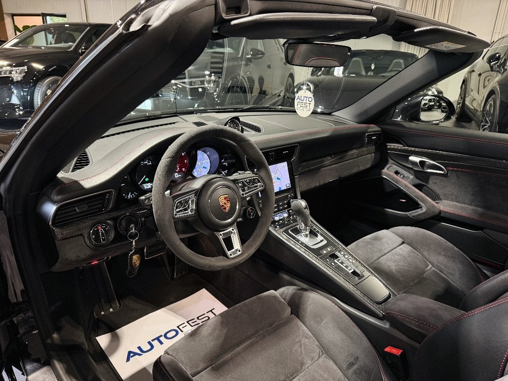 Porsche 911 991.2 Carrera GTS Cabriolet - Garantie, Auto's, Automaat, Achterwielaandrijving, Startonderbreker, Cabriolet