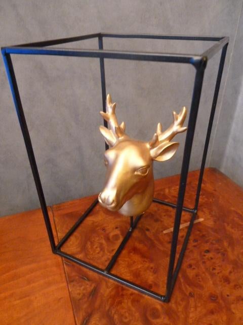 Jolie déco cerf, couleur or, comme neuf. 25x16cm., Maison & Meubles, Enlèvement ou Envoi, Neuf, Doré