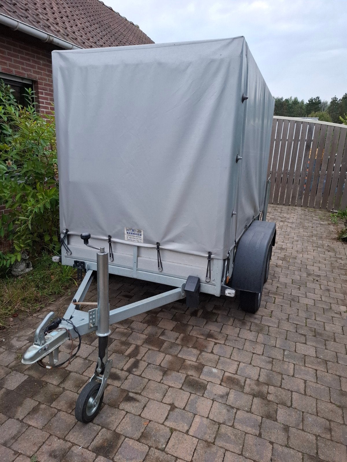 aanhangwagen met bache, Ophalen, Zo goed als nieuw