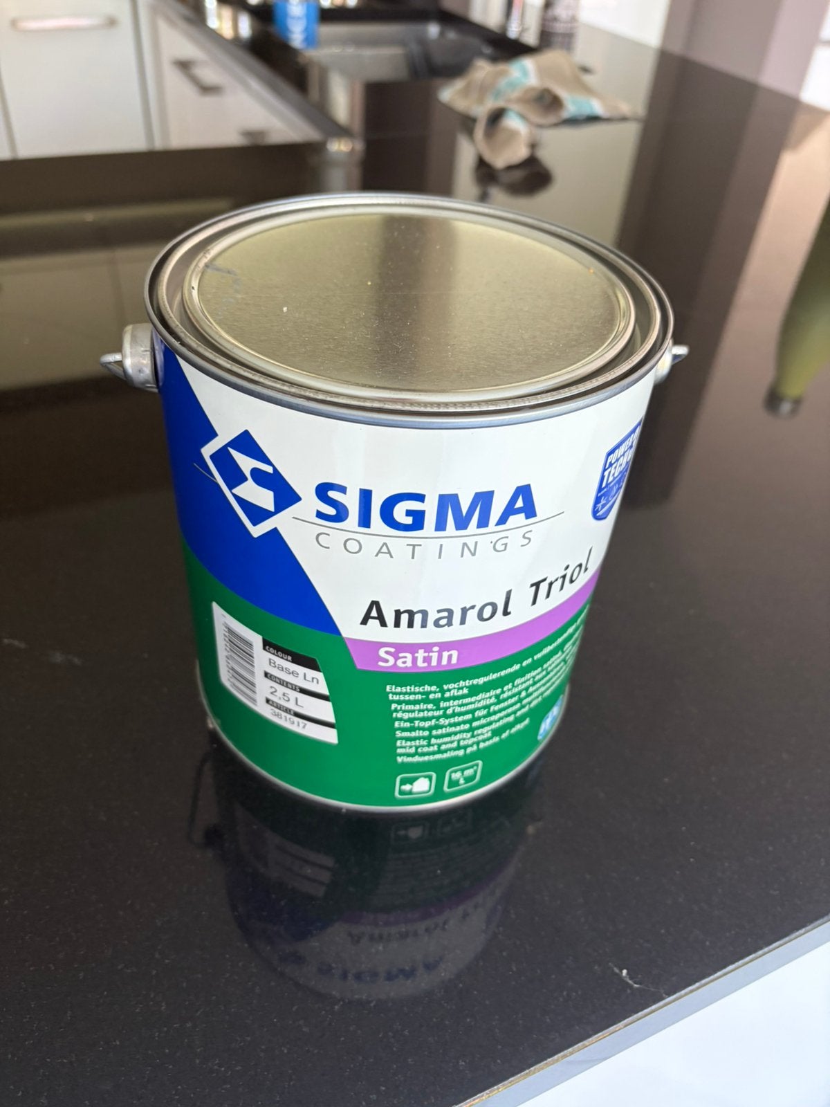 Peinture - solvant  finition satiné. Gris perle., Bricolage & Construction, Peinture, Vernis & Laque, Neuf, Moins de 5 litres