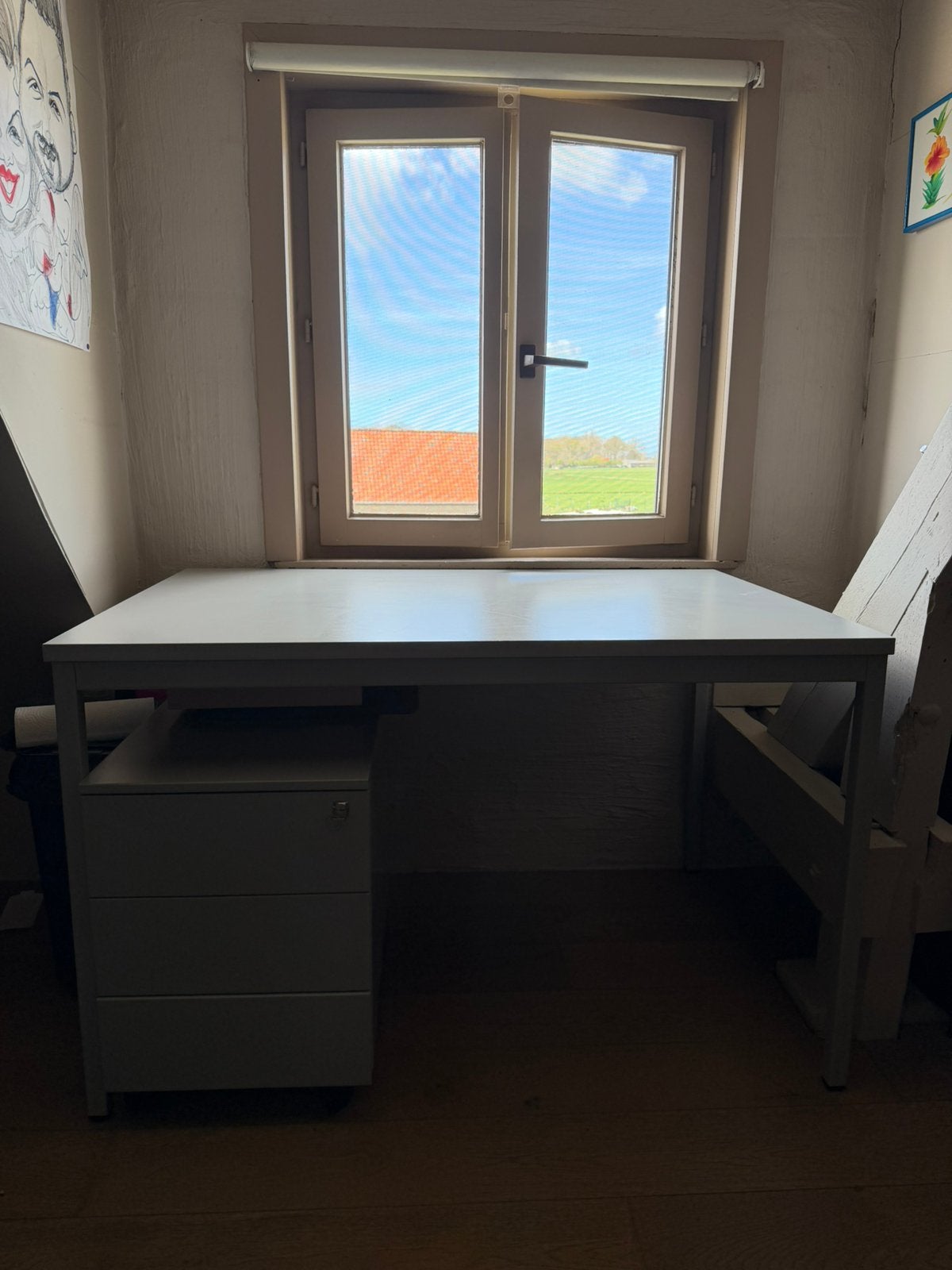 Bureau met ladenkast, Ophalen, Zo goed als nieuw