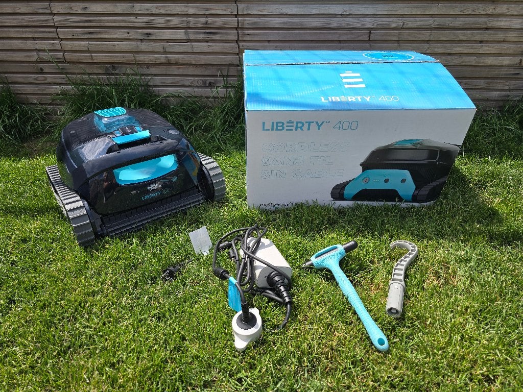Dolphin Liberty 400 draadloze zwembadrobot, Tuin en Terras, Zwembad-toebehoren, Zo goed als nieuw, Overige typen, Ophalen