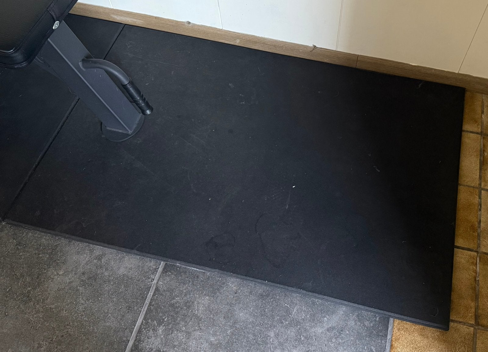 8 stuks rubber tegels/matten, Ophalen, Zo goed als nieuw