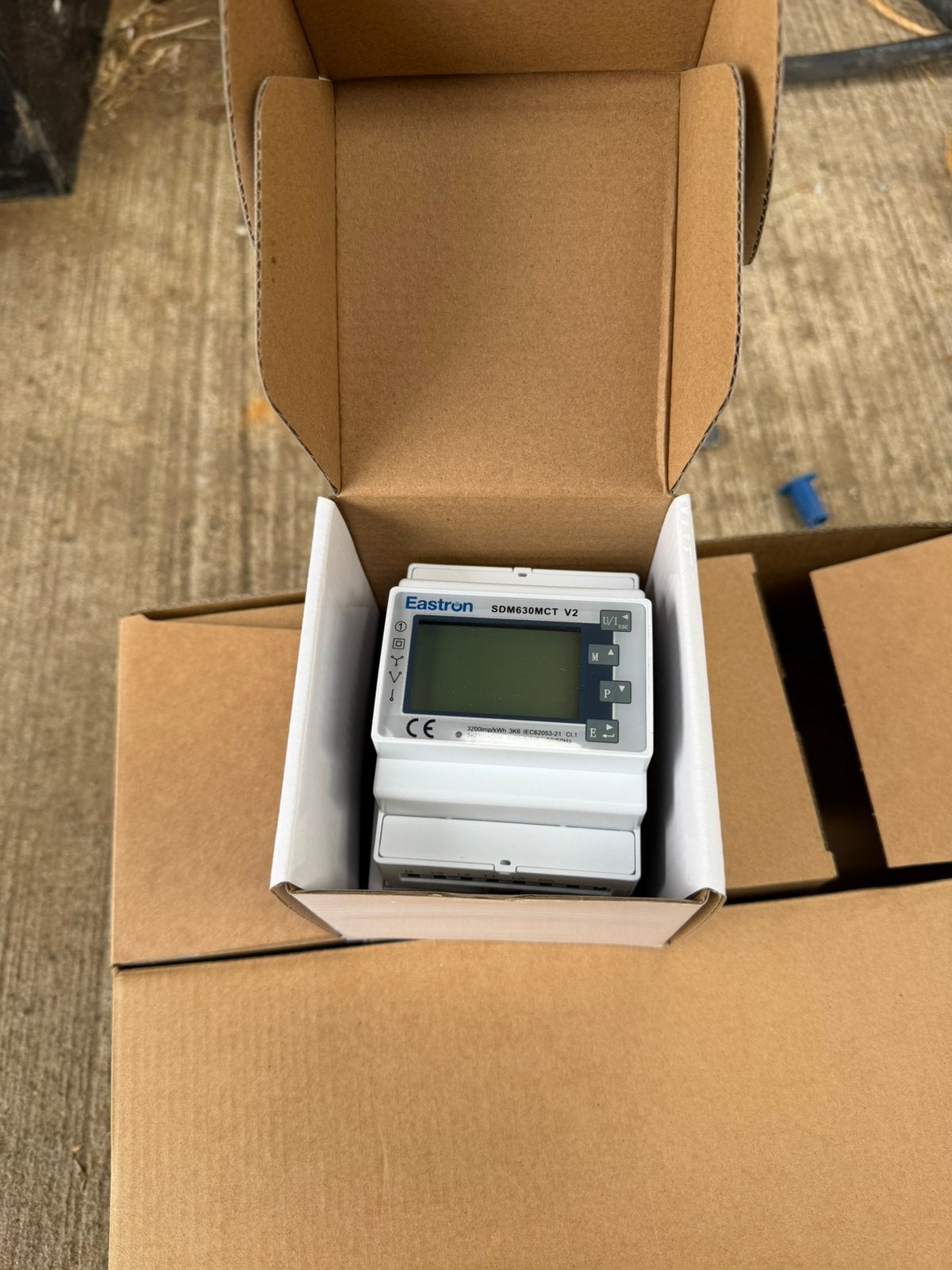 Eastron SDM630 3 fasen met 3 CT-klemmen, Doe-het-zelf en Bouw, Elektriciteit en Kabels, Ophalen of Verzenden, Nieuw, Overige merken