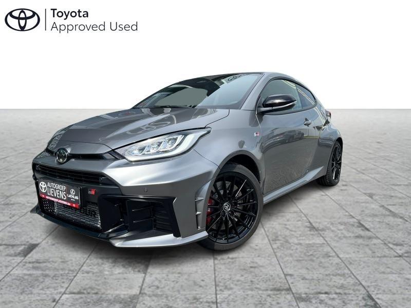 Toyota Yaris 1.6T MT - GR PERFORMANCE + PREMIUM PACK + RED I, Auto's, https://public.car-pass.be/vhr/abc64b70-98f0-44e6-bf68-34a049353103