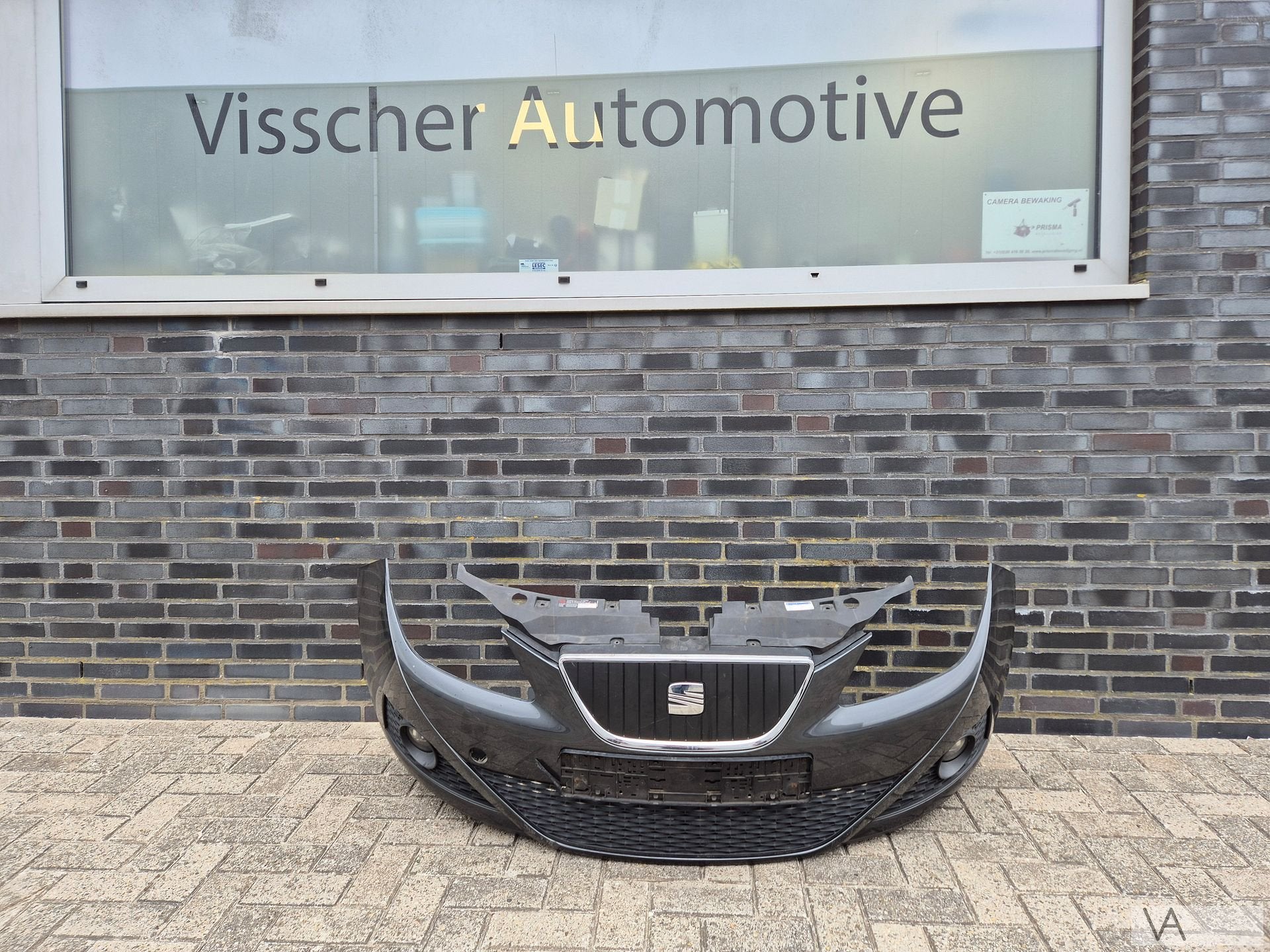 Seat Ibiza 6j 2008 -2013 voorbumper grijs dichte grille €150, Gebruikt, -, Voor, -