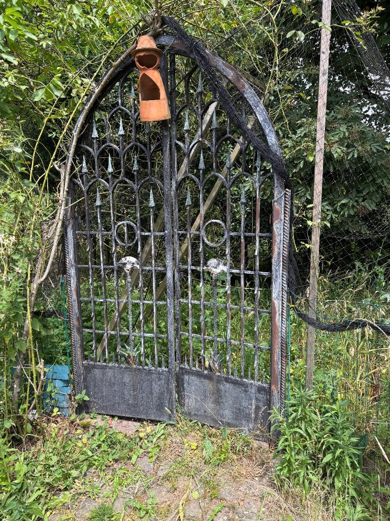 Smeedijzeren antieke poort ( 1850), Ophalen, Gebruikt