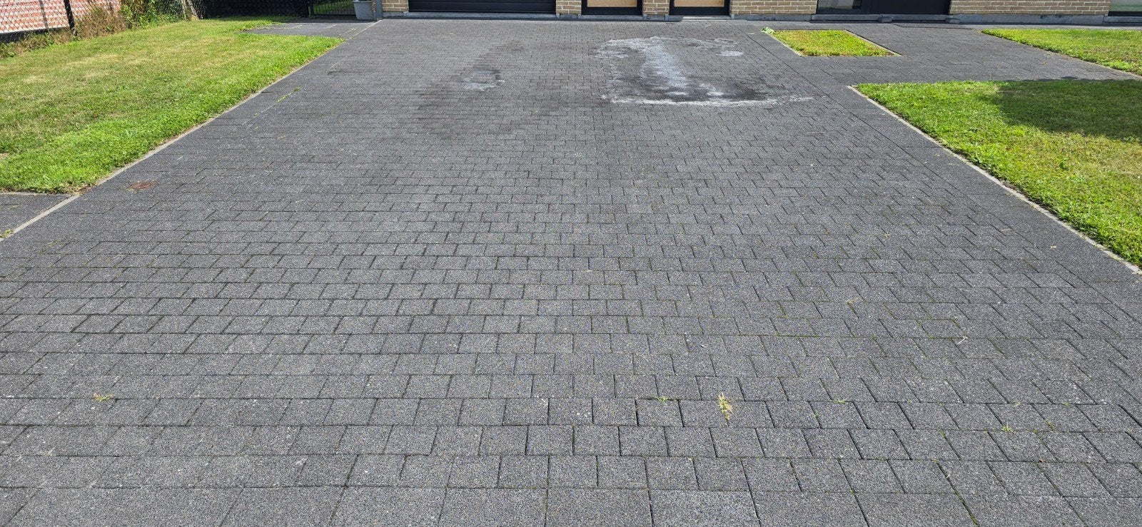 42 m² (50 m²) medewerkers van Marlux Clinkers, Tuin en Terras, Ophalen