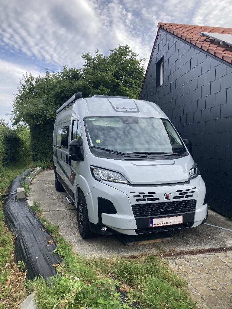 van aménagé, Siège standard, Fiat, 5 à 6 mètres, Diesel