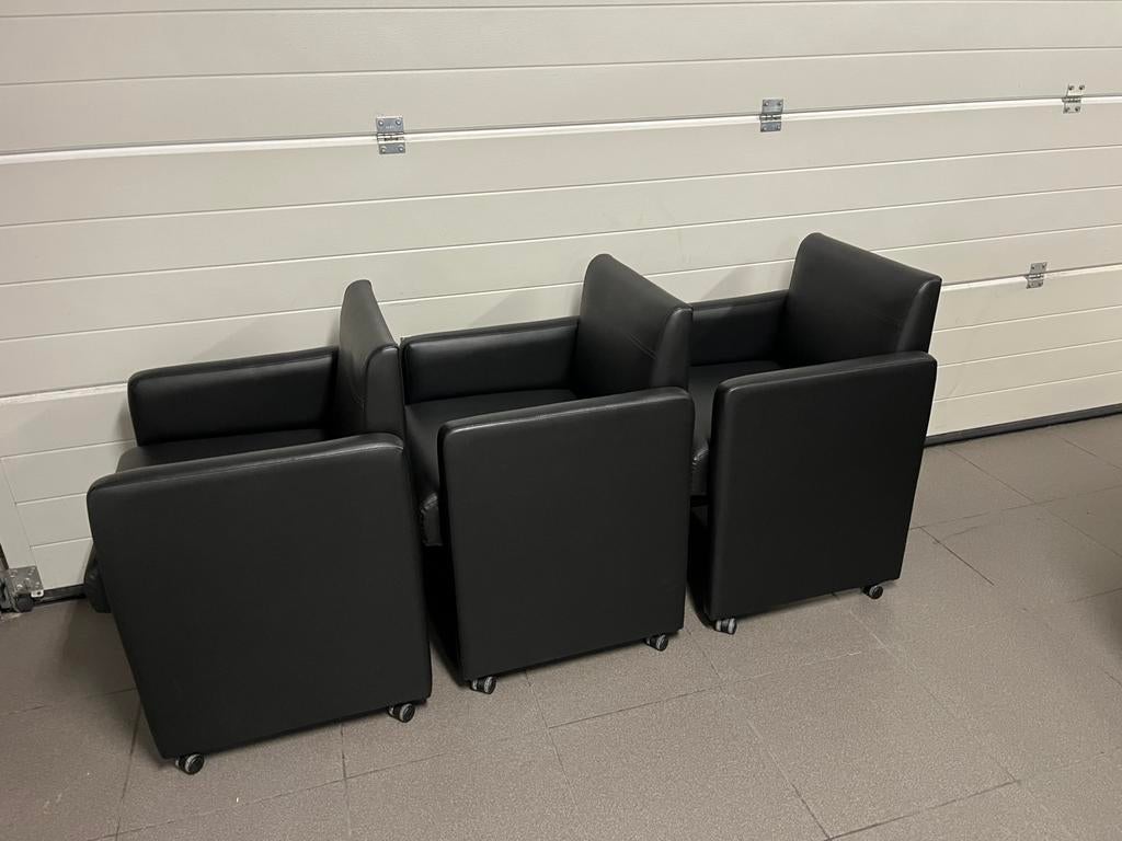 Zwarte lederen Design Zeteltjes op wielen (nieuw), Neuf, Moins de 75 cm, Enlèvement, 50 à 75 cm